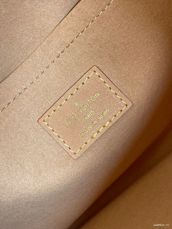 WIS LOUIS VUITTON ONTHEGO MM 0129